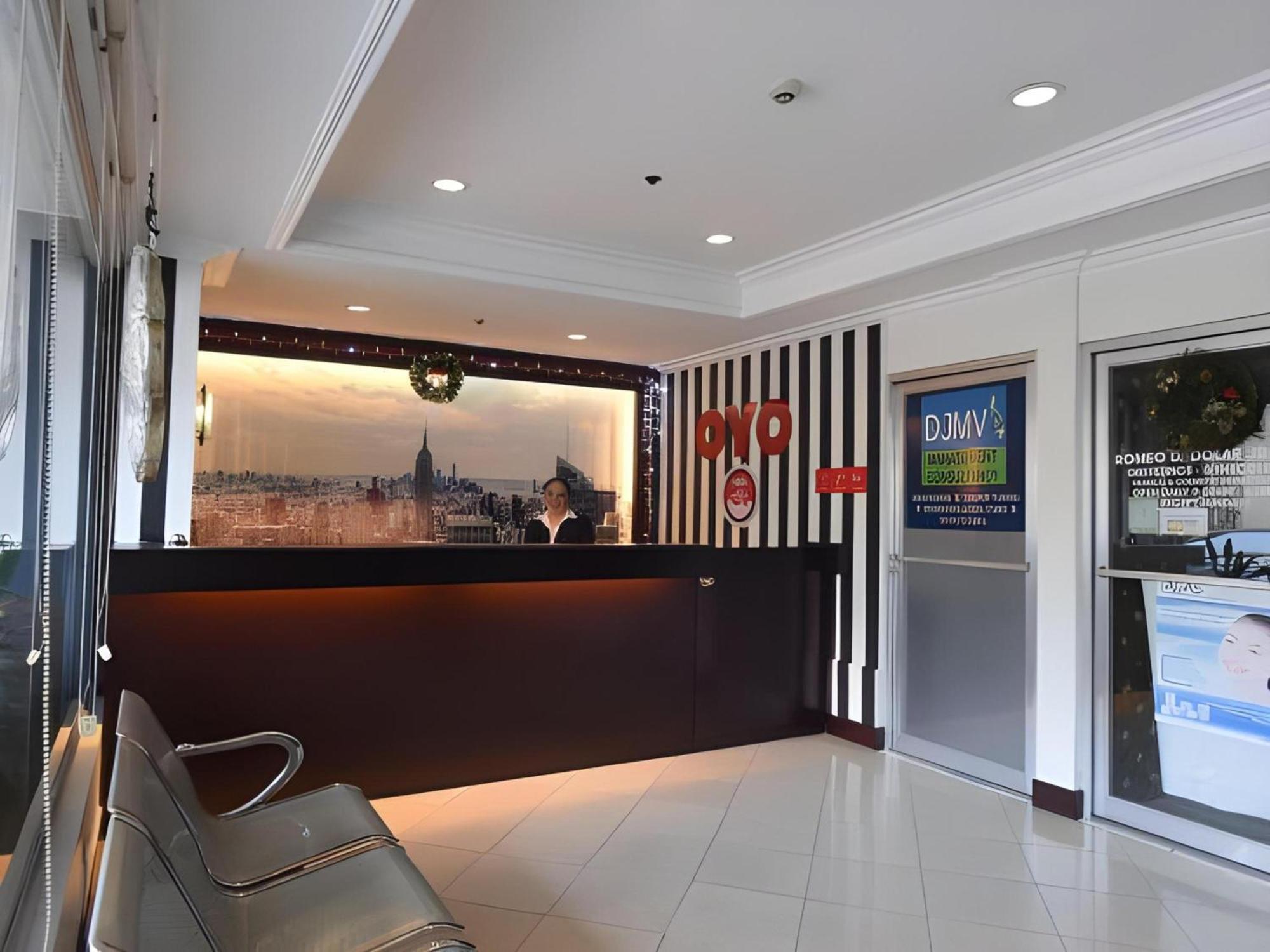 Oyo 115 Northridge Mansions Hotel Quezon City Bagian luar foto