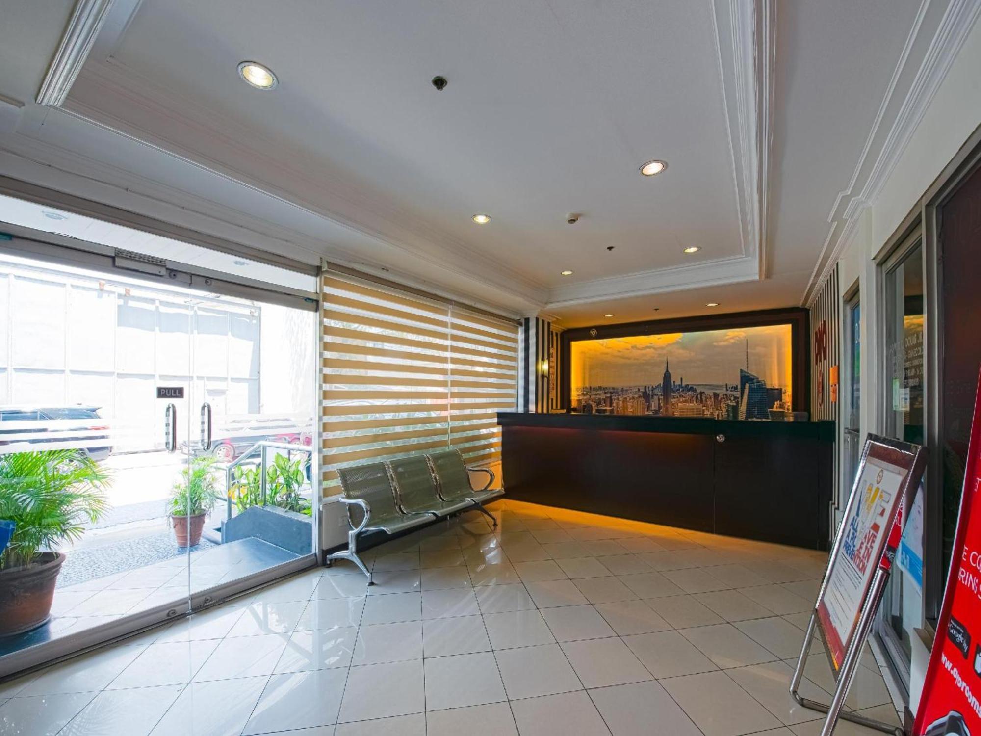 Oyo 115 Northridge Mansions Hotel Quezon City Bagian luar foto
